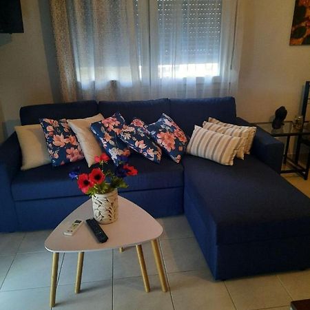 Park View Apartment In Paralia Dionisiou Exteriör bild