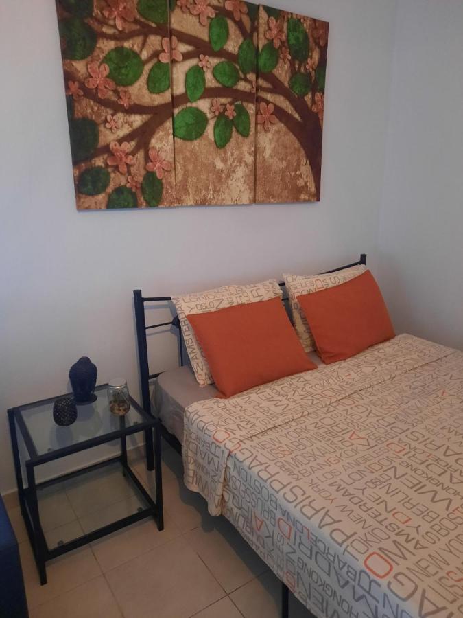 Park View Apartment In Paralia Dionisiou Exteriör bild